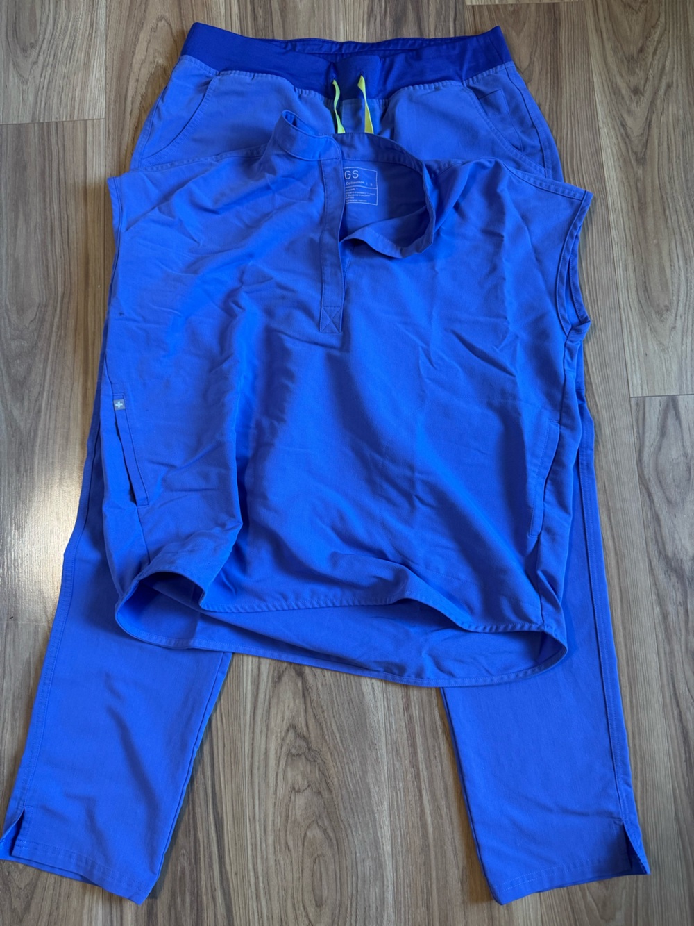 Figs “blue berry” Medical Top and Pants